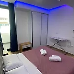 Entire Flat In Appartement