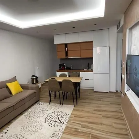 Entire Flat In *