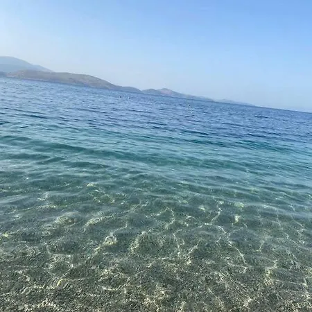 Entire Flat In Apartment Sarande